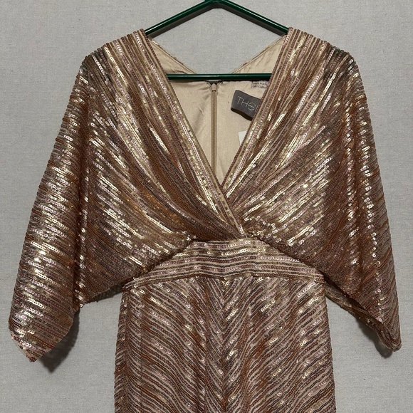 Theia Sequin Embroidered Tulle Kimono Jumpsuit - size 2 - Picture 6 of 11